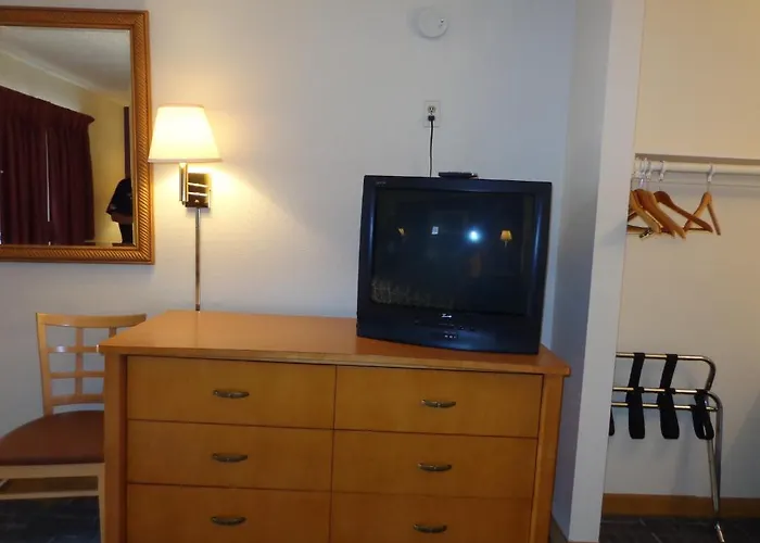 Americas Best Value Inn North Black Canyon Hwy Motel Phoenix